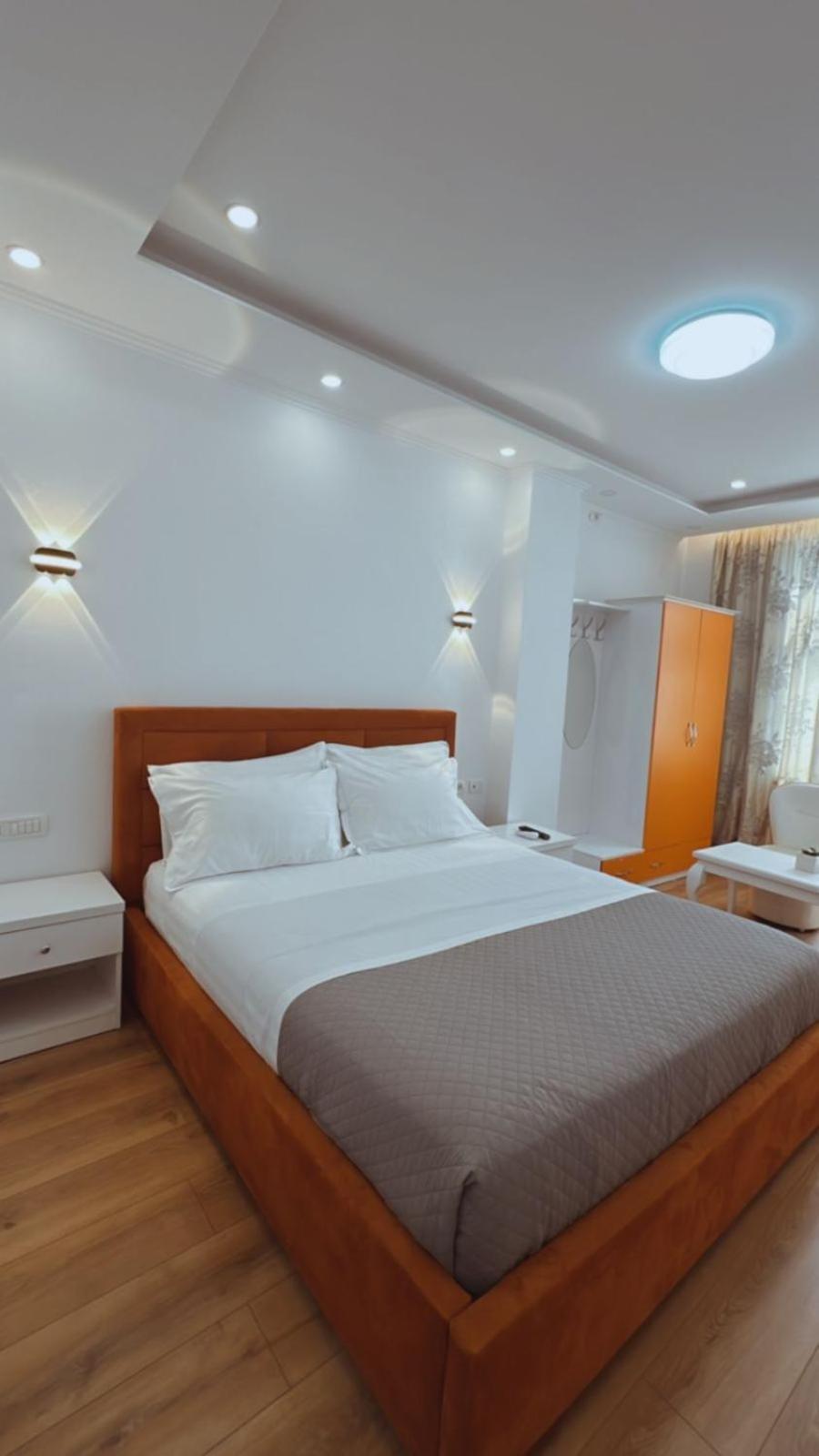 Hotel Arberia Tiranë Ngoại thất bức ảnh