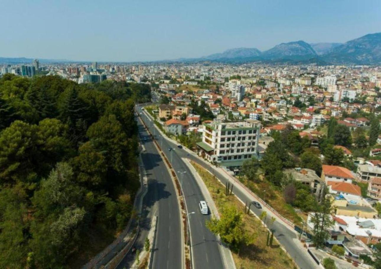 Hotel Arberia Tiranë Ngoại thất bức ảnh