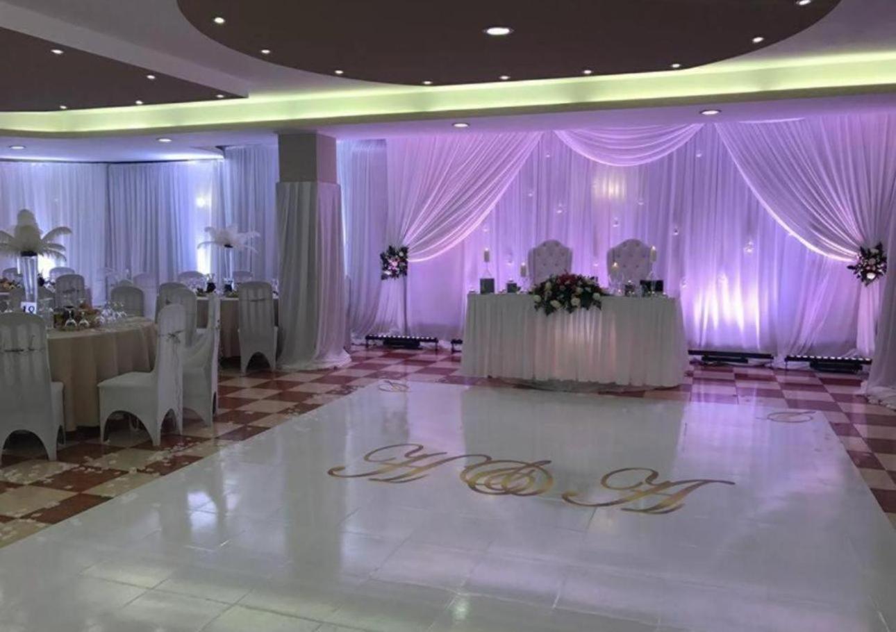 Hotel Arberia Tiranë Ngoại thất bức ảnh