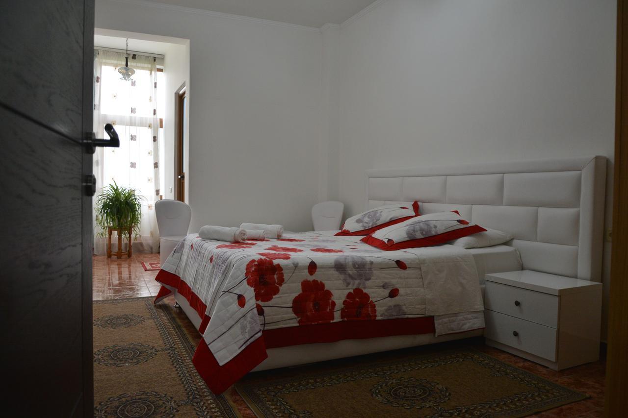 Hotel Arberia Tiranë Ngoại thất bức ảnh