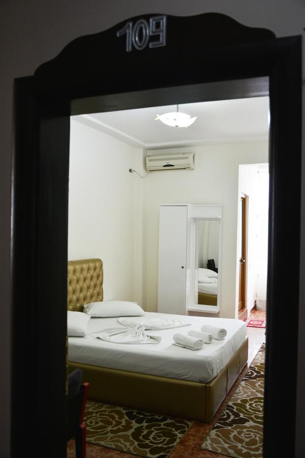Hotel Arberia Tiranë Ngoại thất bức ảnh