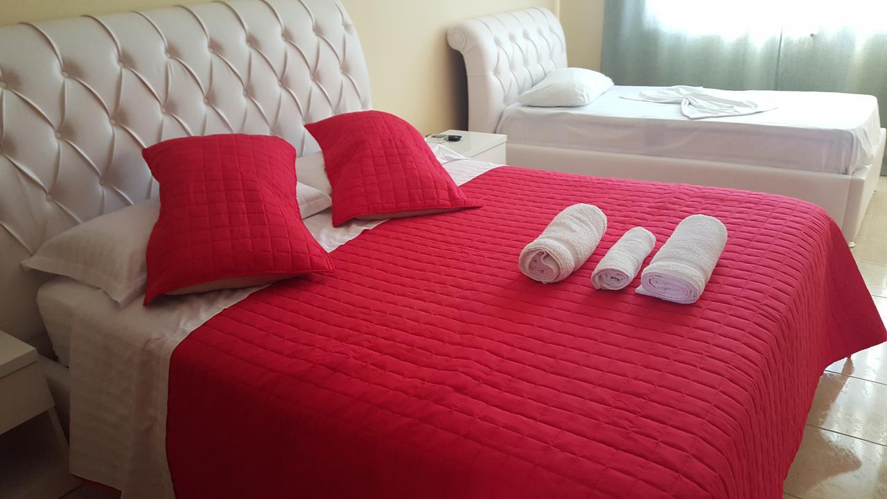 Hotel Arberia Tiranë Ngoại thất bức ảnh