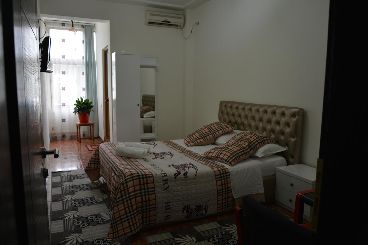 Hotel Arberia Tiranë Ngoại thất bức ảnh