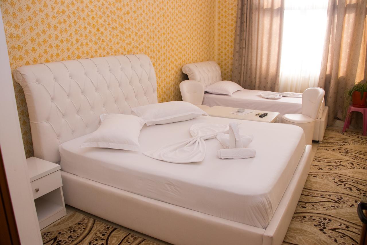 Hotel Arberia Tiranë Ngoại thất bức ảnh