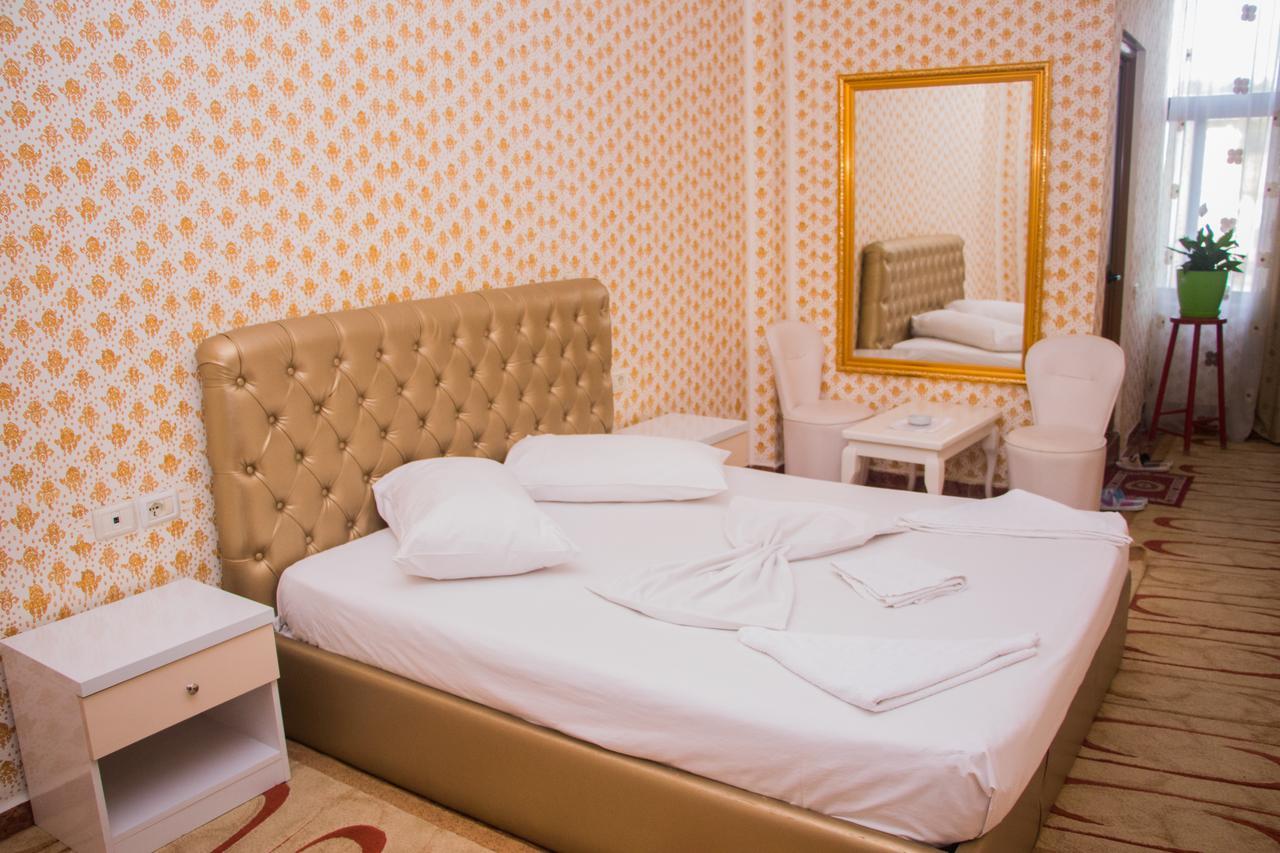 Hotel Arberia Tiranë Ngoại thất bức ảnh